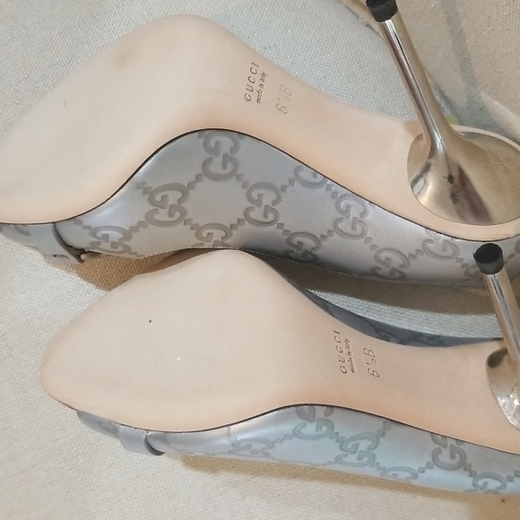 Gucci silver heels made in Italy sz 6.5 - Picture 4 of 7